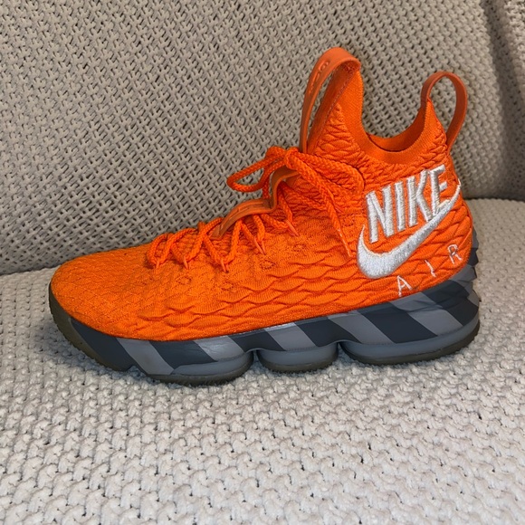 Limited Edition Lebron 15 Orange Box Basketball Shoes - Picture 1 of 15